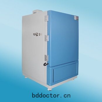 陽光模(mó)擬試驗(yàn)箱